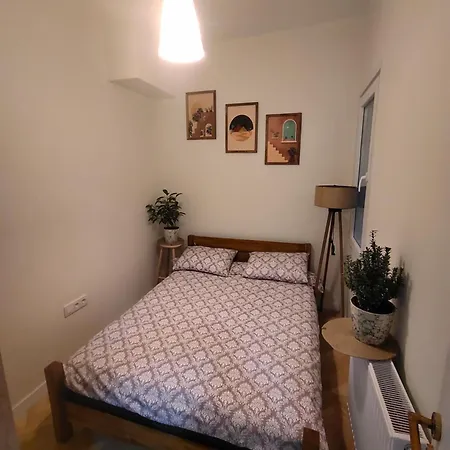 Διαμέρισμα 2br House Near Hilton Bosphorus #2